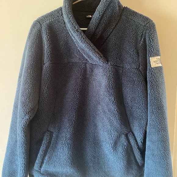 North Face Womens Campshire Pullover Sweater Size L Sherpa Cowl Neck Navy Warm - Picture 1 of 5